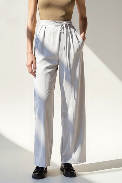 Pantalon élégant taille haute avec ceinture | Jambe droite | Disponible en plusieurs couleurs